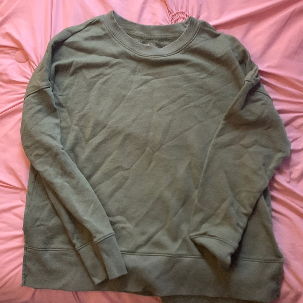 Time & Tru Sweater